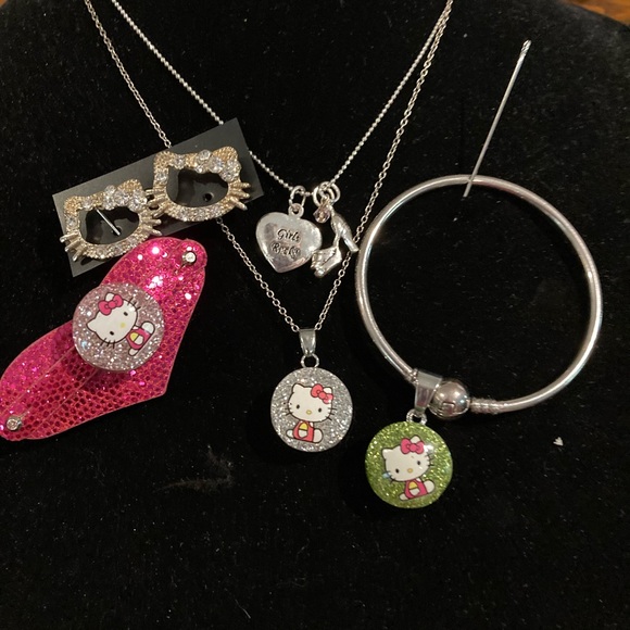 Hello Kitty inspired Gift Set - Picture 3 of 9